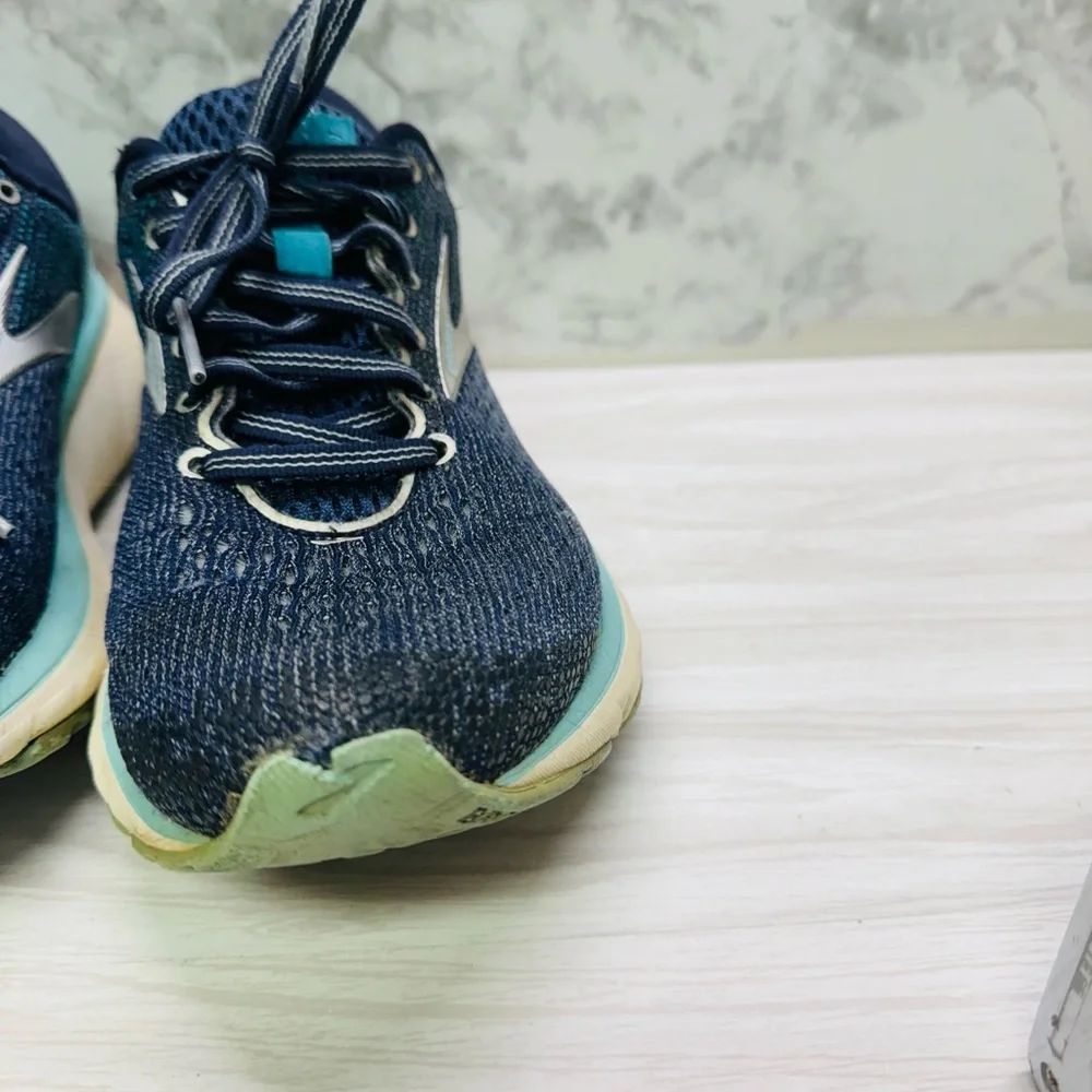 Brooks elevate your